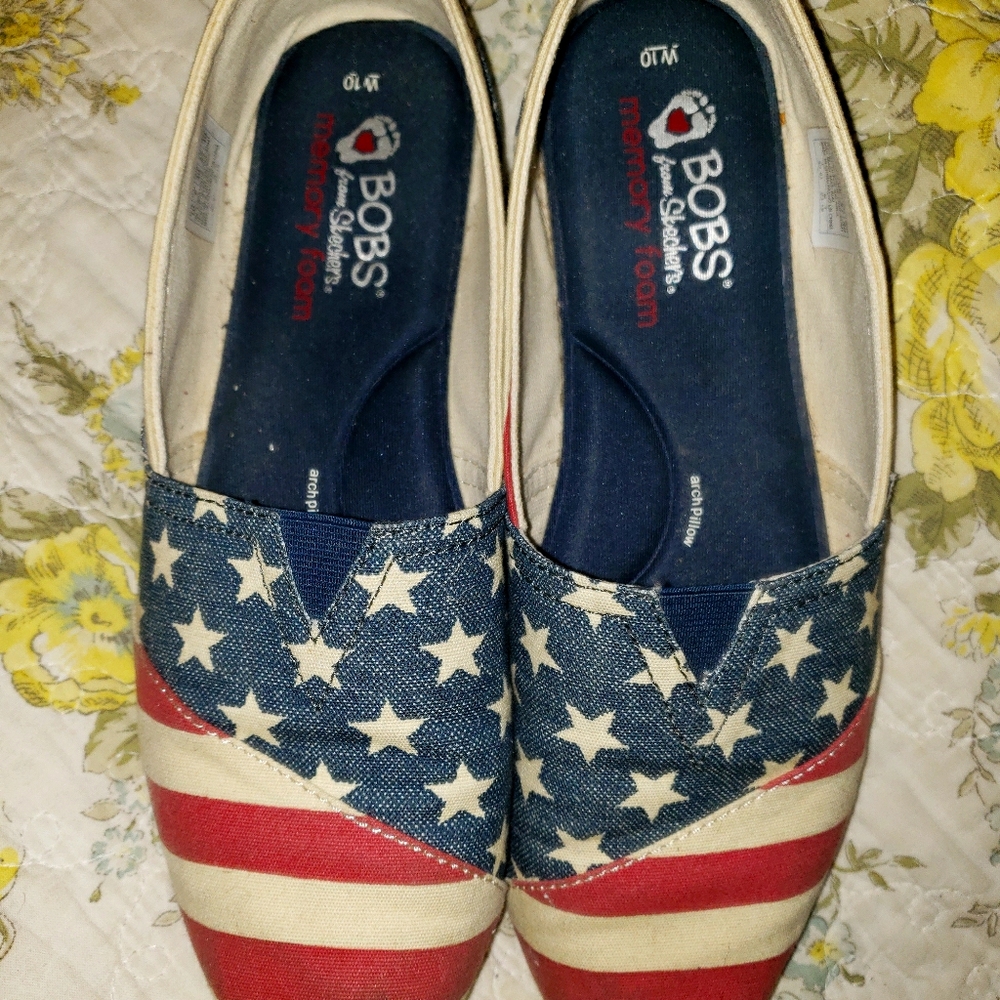 American Flag Bobs By Sketchers